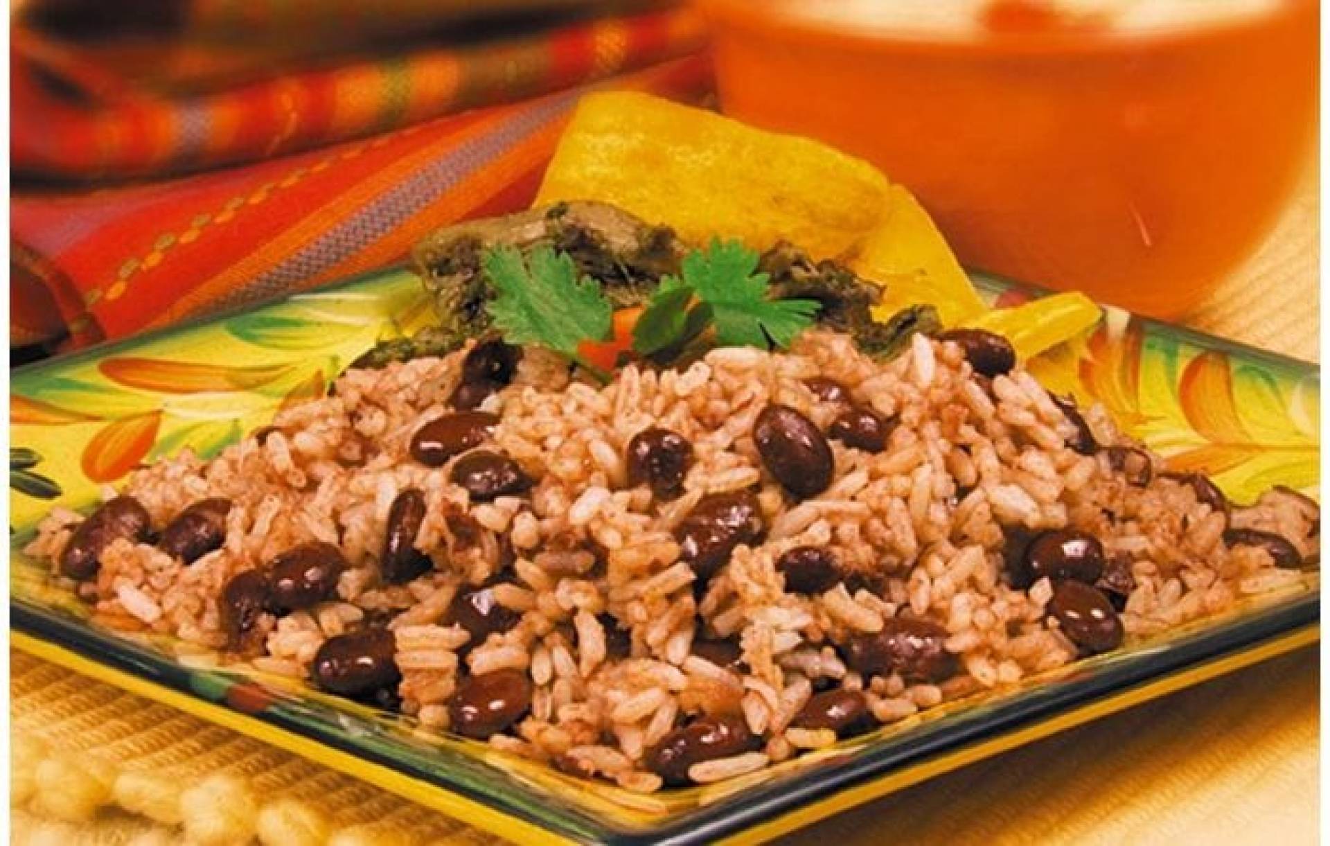 Arroz congris + picadillo cubano de pavo