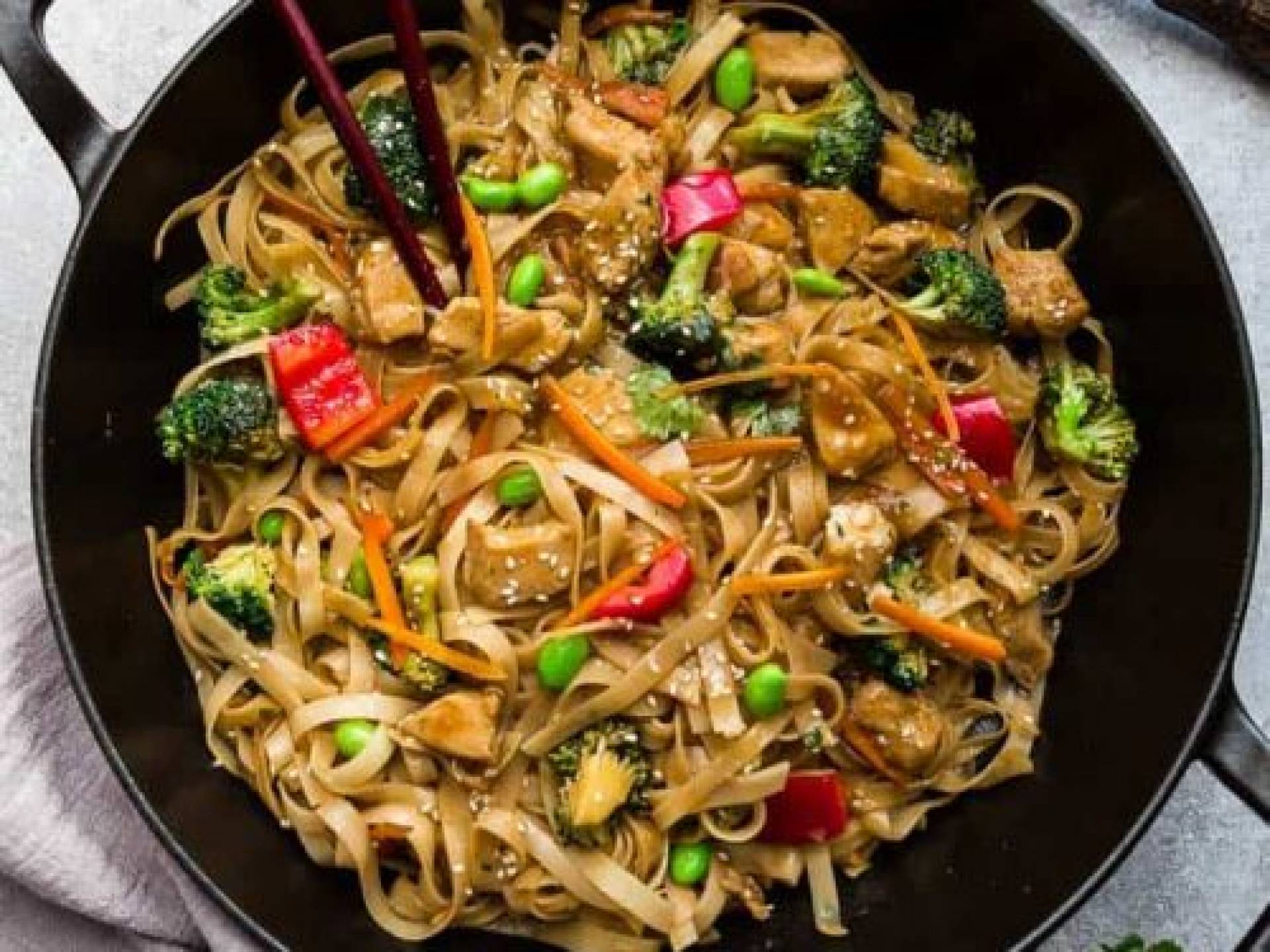 Teriyaki chicken chow mein