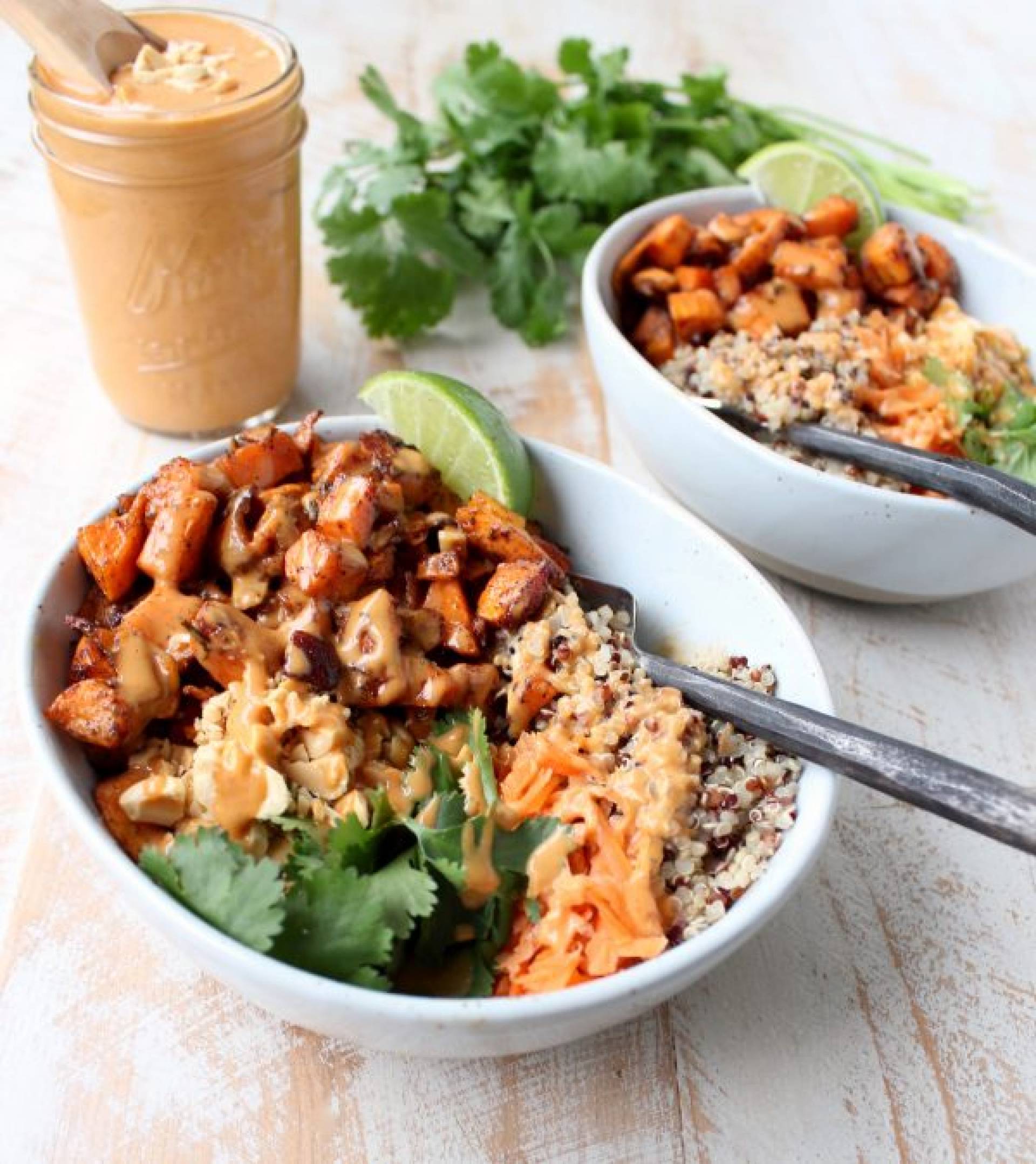 Thai peanut sweet potato budda bowl